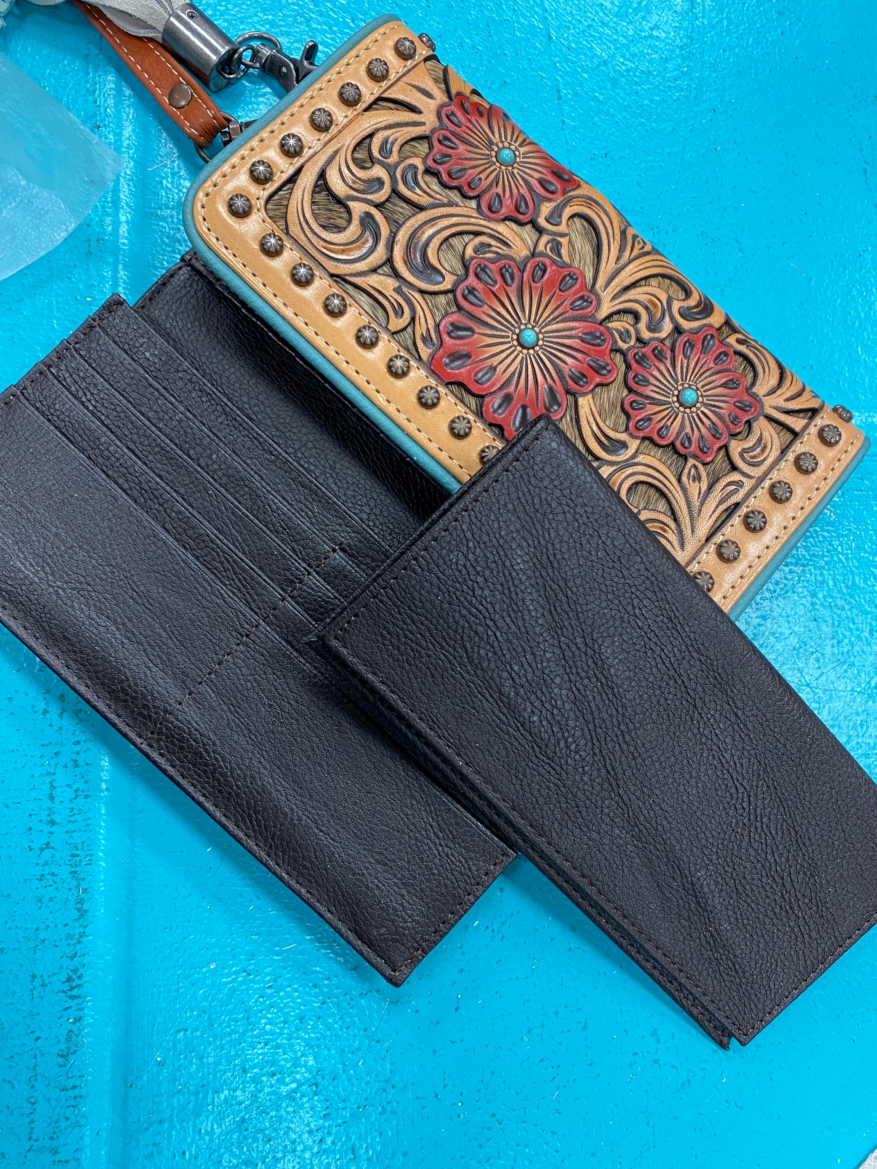 Ariat Leather Tooled Wallet